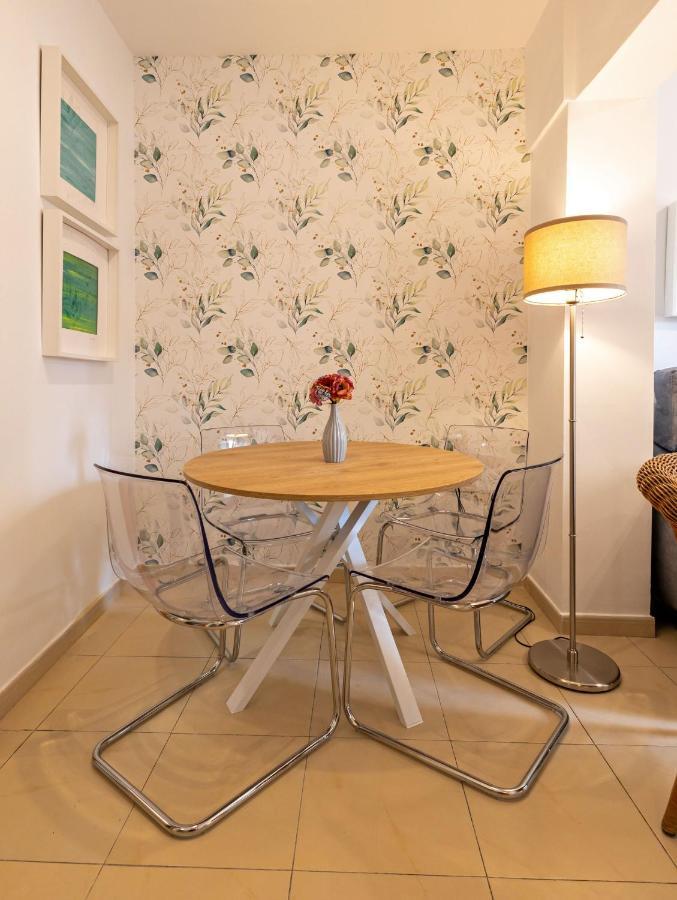 San Vicente Apartamento, 5 Pax, Centro Historico Seville Luaran gambar